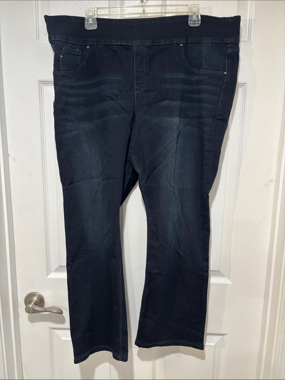 LAURIE FELT NWOT Dark Blue Silky Straight-Leg Pull-On Jeans-Petite XL